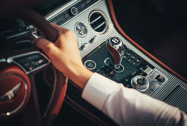 Bentley представила новый кабриолет