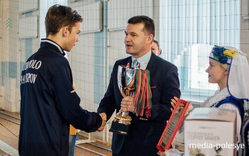 Кишинев завоевал Кубок международного турнира по водному поло в Беларуси