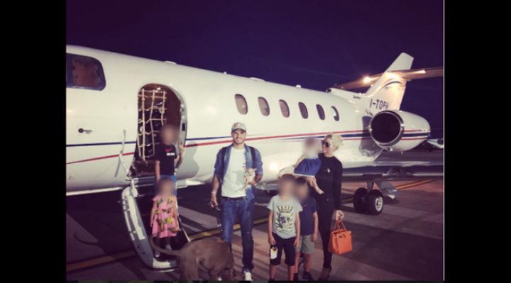 Zbor neobișnuit. A închiriat un avion ca să-și plimbe câinele până în Ibiza