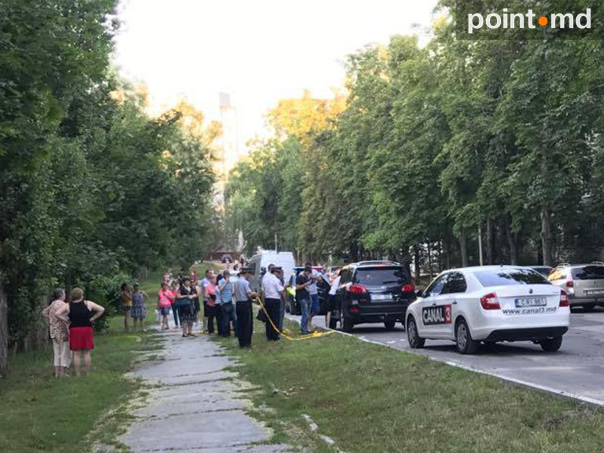 В столичном парке Алунел мужчина покончил с собой из-за постоянных угроз