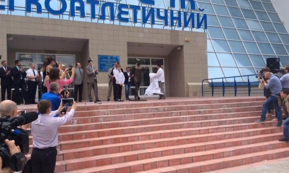 На Украине отлили скульптуру «Олимпиец» из ноги Ленина