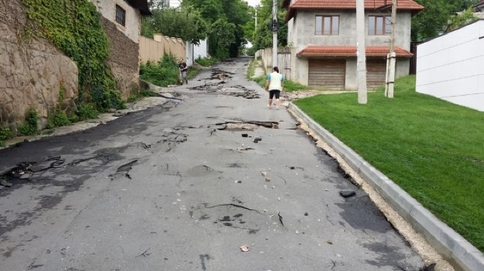 В столице пытаются устранить последствия вчерашнего потопа