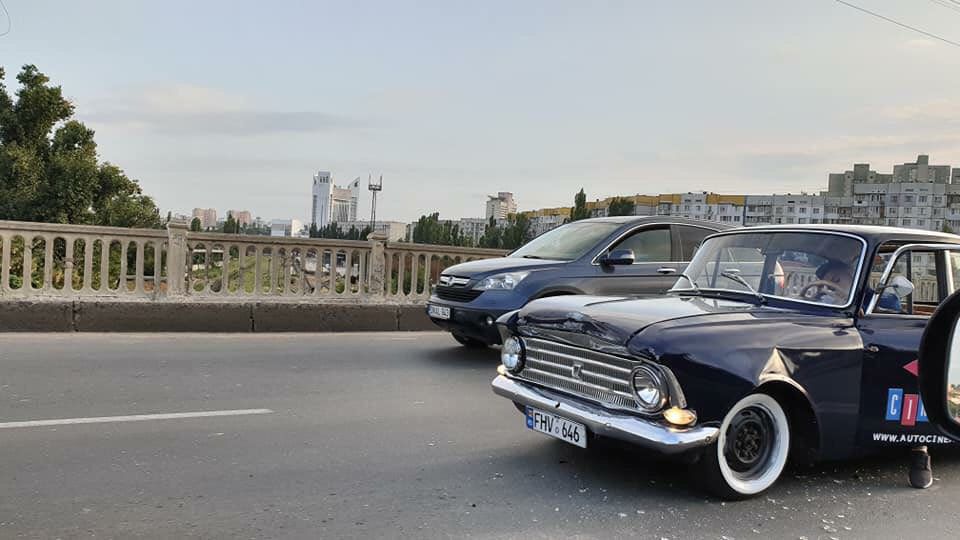 В Кишиневе попал в аварию раритетный «Москвич»