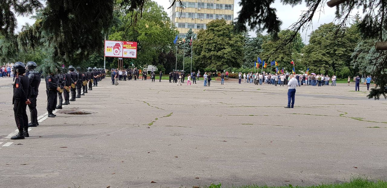 Движение национального сопротивления Acum провело акцию протеста в Унгенах