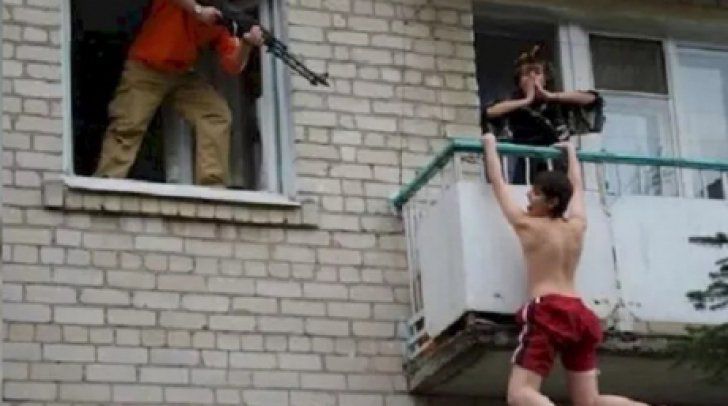Reacția unui bărbat care și-a prins soţia în pat cu un student