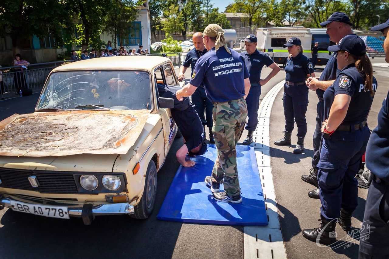 Заключительный этап курса экстремальной авто безопасности прошёл в Кишинёве