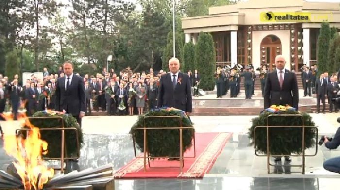 Власти Молдовы поздравили жителей страны с Днем Победы