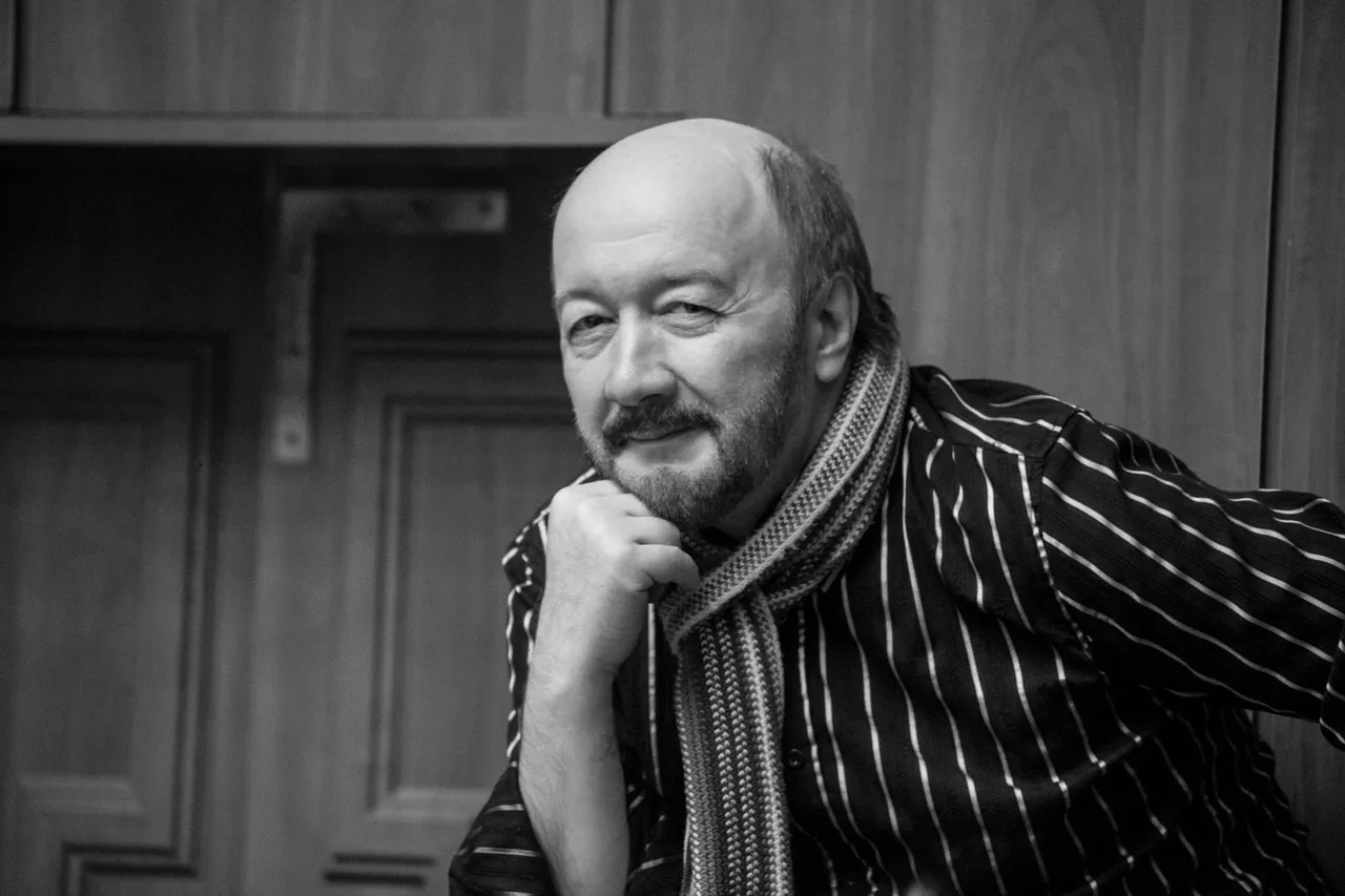 Скончался актер, ведущий и сценарист Александр Кожухарь
