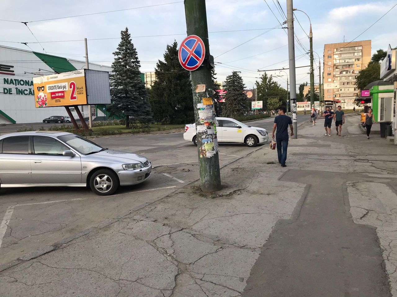 Белорусский электробус отправили обратно, зарядную станцию демонтировали