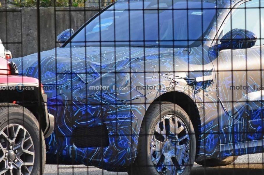 Maserati вывела на тесты конкурента Porsche Macan