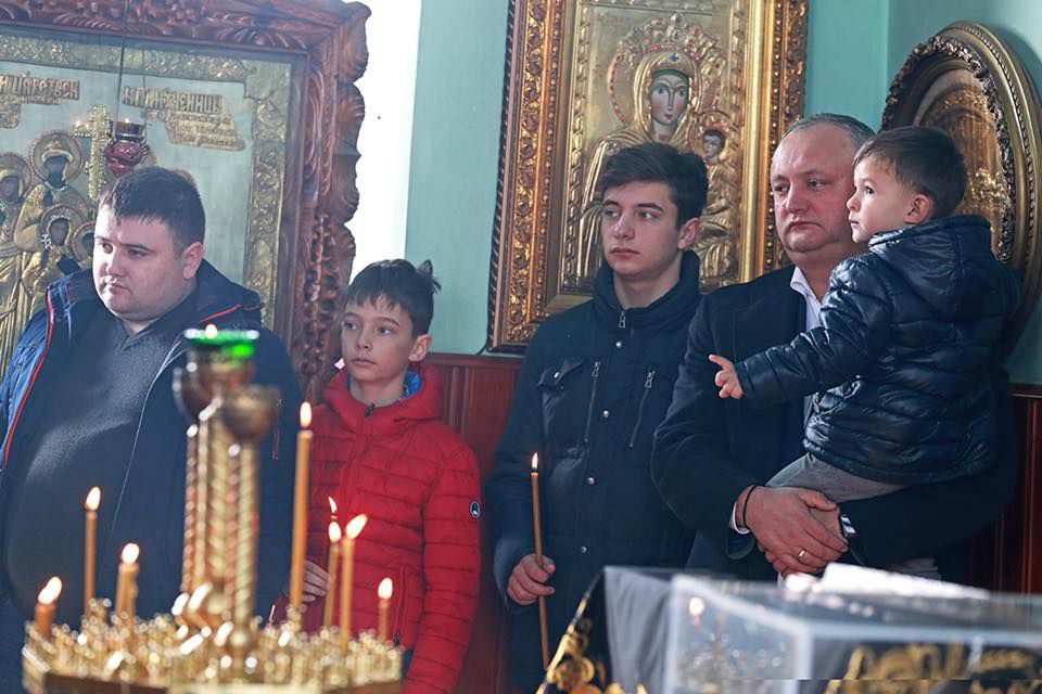 Dodon: Se fac încercări de a ne ademeni cu noi învăţături false, cum ar fi liberalismul, toleranţa, egalitatea de gen