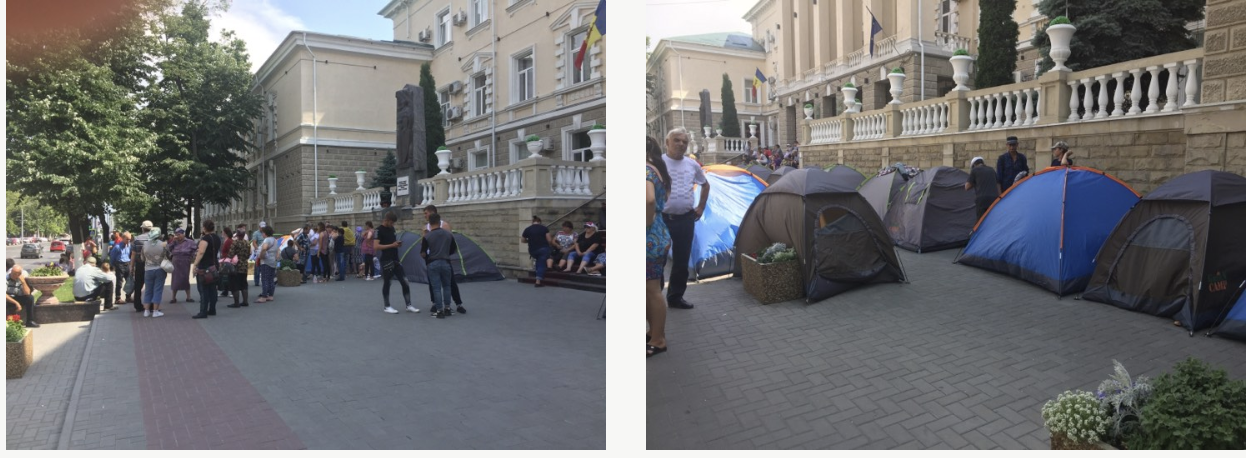 Перед госучреждениями продолжают находиться люди в палатках