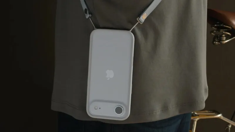 Apple a prezentat o curea de umăr pentru iPhone 17 Air la prețul de 59 de dolari și alte accesorii la modă