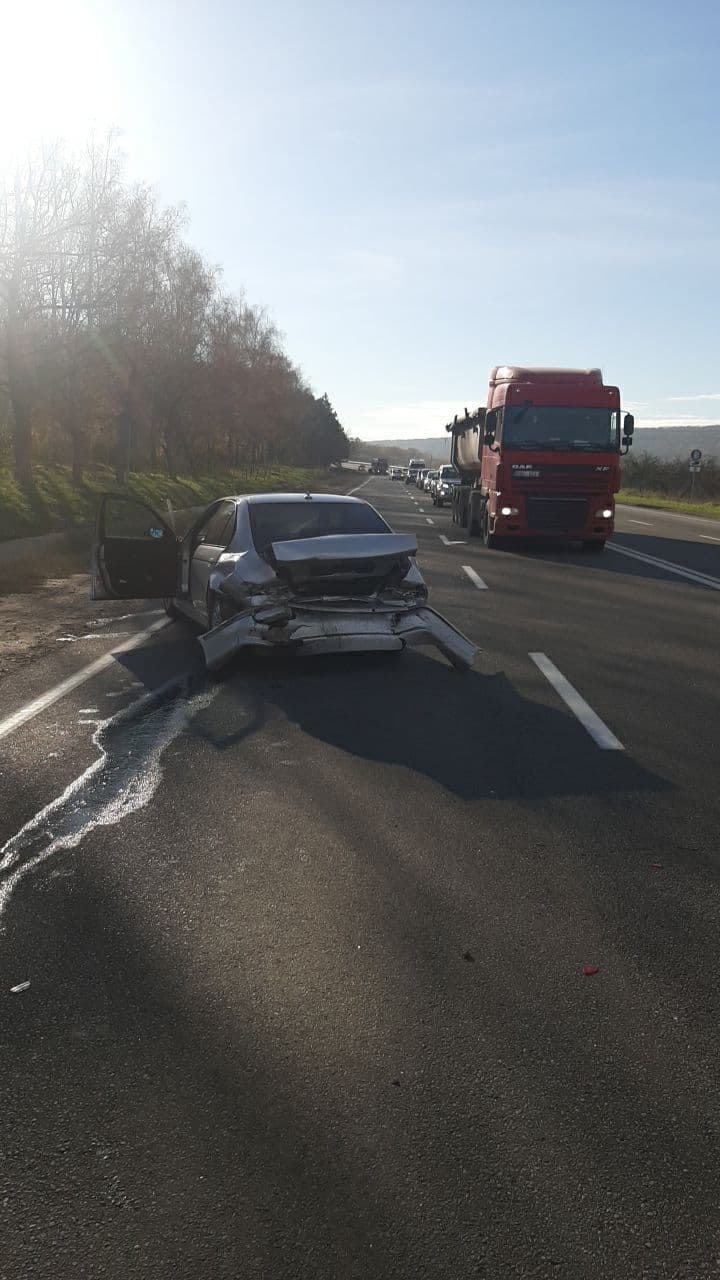 У въезда в Оргеев произошло ДТП