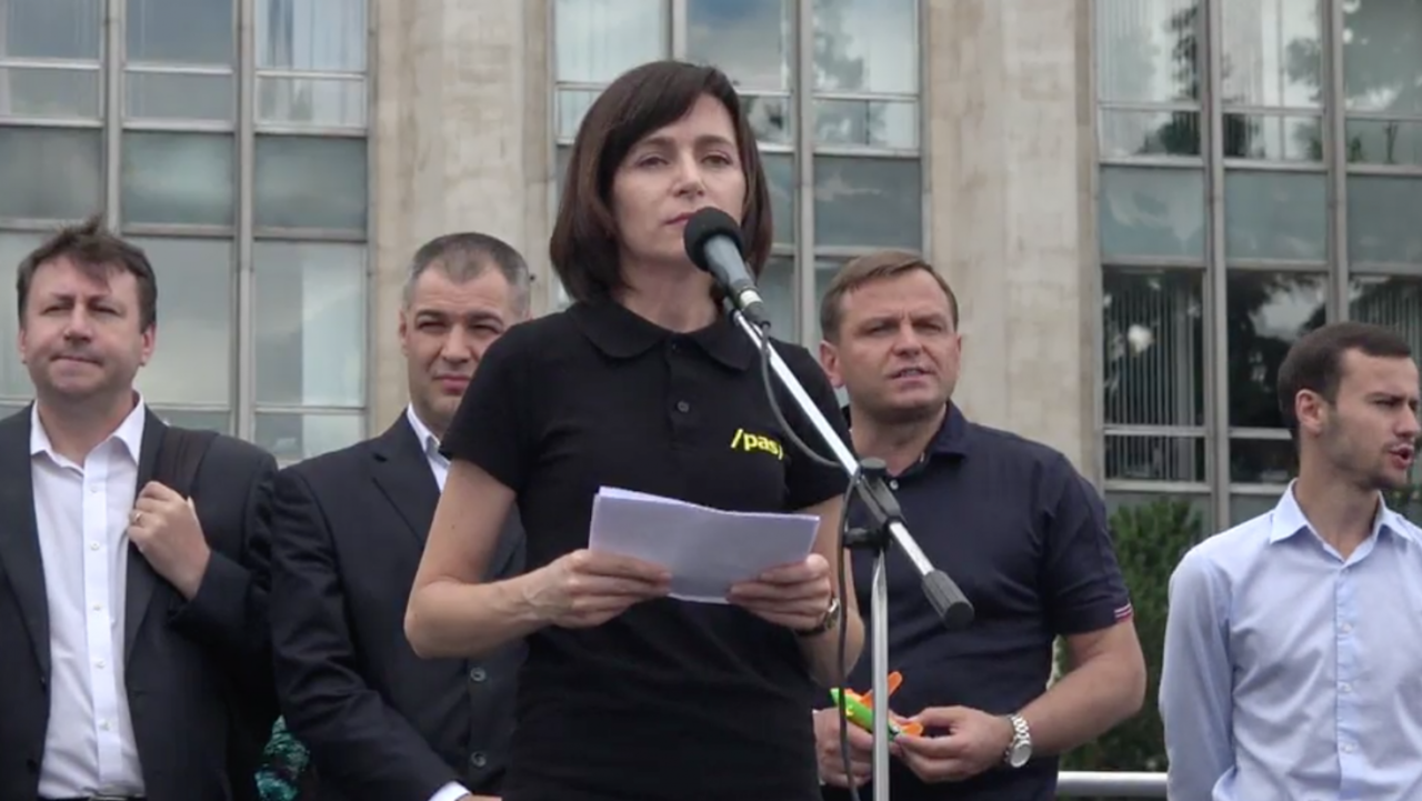 В центре Кишинева прошел массовый протест