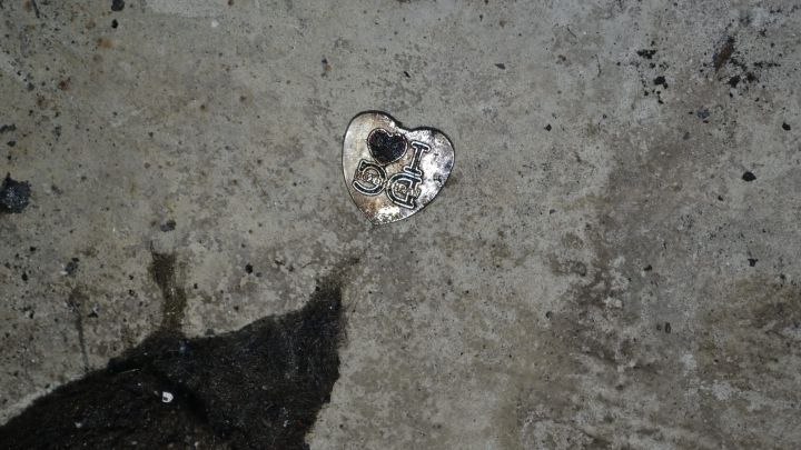 Poliţiştii au găsit cadavrele carbonizate a doi bărbaţi