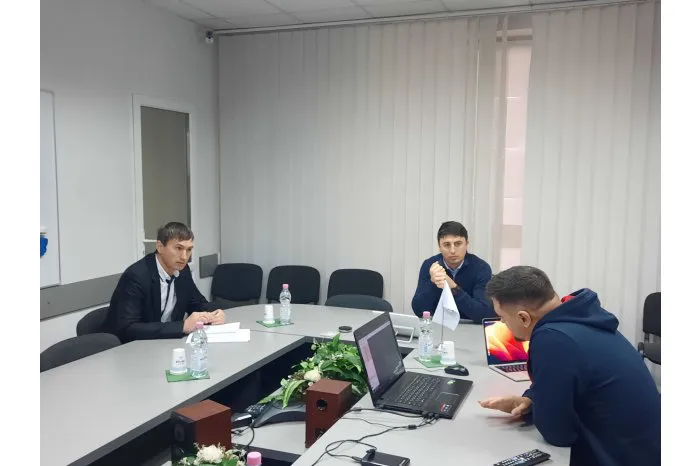 Бригады дорожников будут работать оперативнее благодаря приложению Waze