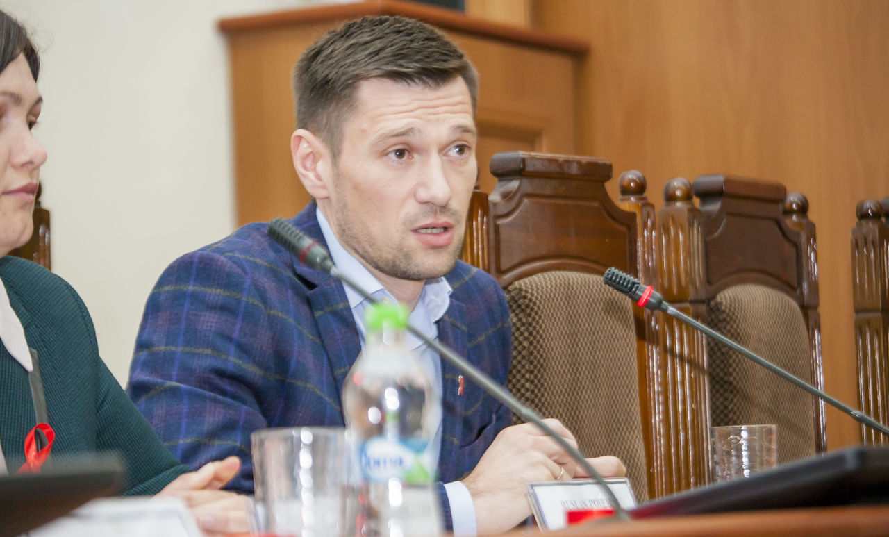 Стартовала кампания “Касается даже тех, кого не касается! Сдай тест на ВИЧ!”