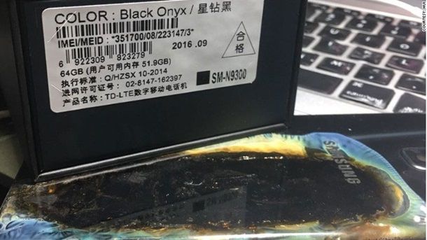 Galaxy Note 7 из новой партии взорвался и обжог владельца