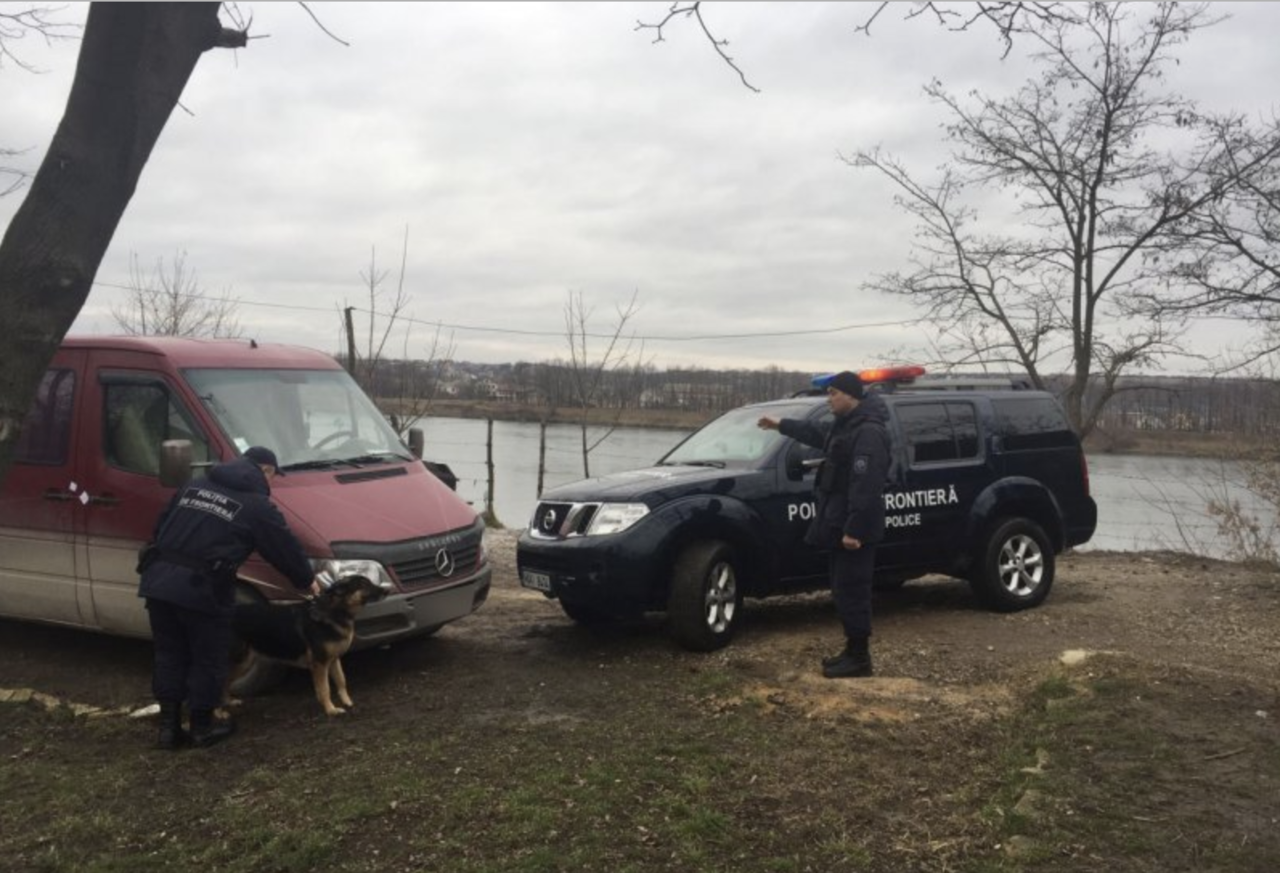 Пограничники предотвратили контрабанду товаров