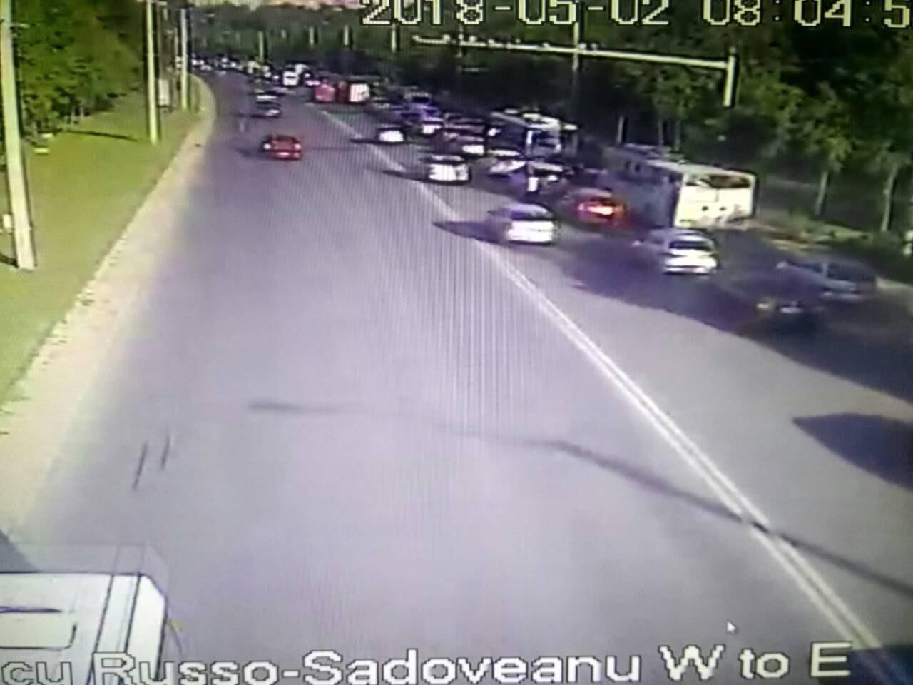 Служба InfoTrafic сообщила о ДТП и пробках в столице
