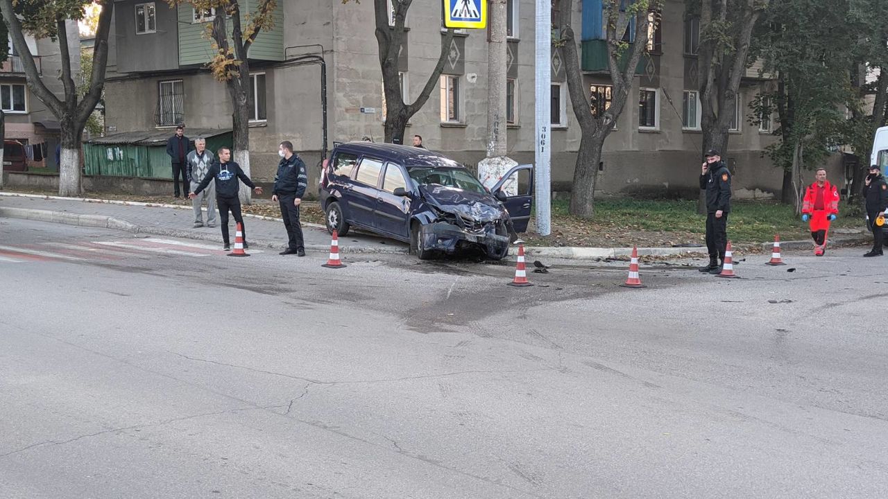 Утром в Бельцах произошла авария: есть пострадавшие