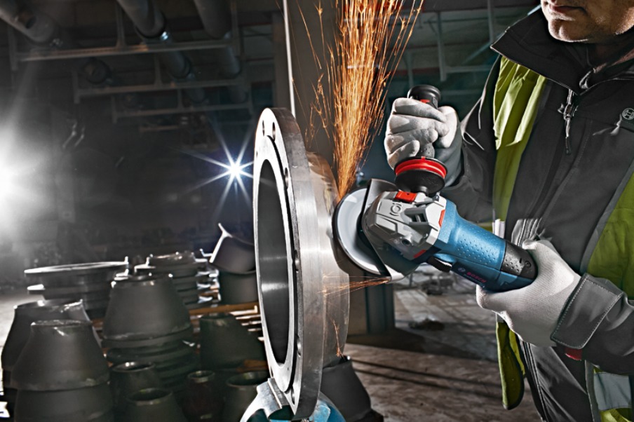 Bosch: Угловая шлифмашина  - выбор профессионалов ®