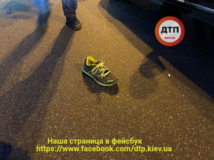 Кортеж Порошенко сбил несовершеннолетнего велосипедиста на переходе