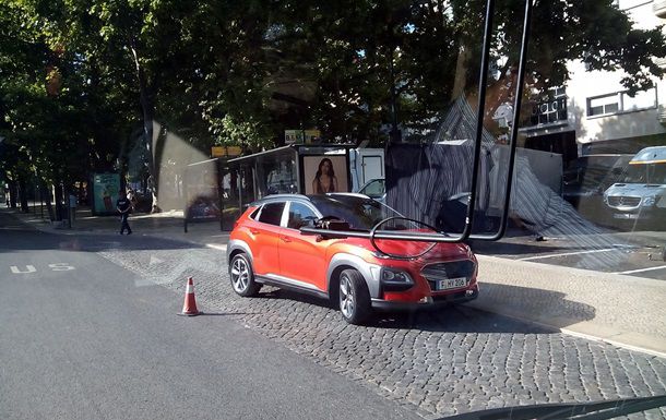 В Сети рассекретили дизайн кроссовера Hyundai Kona