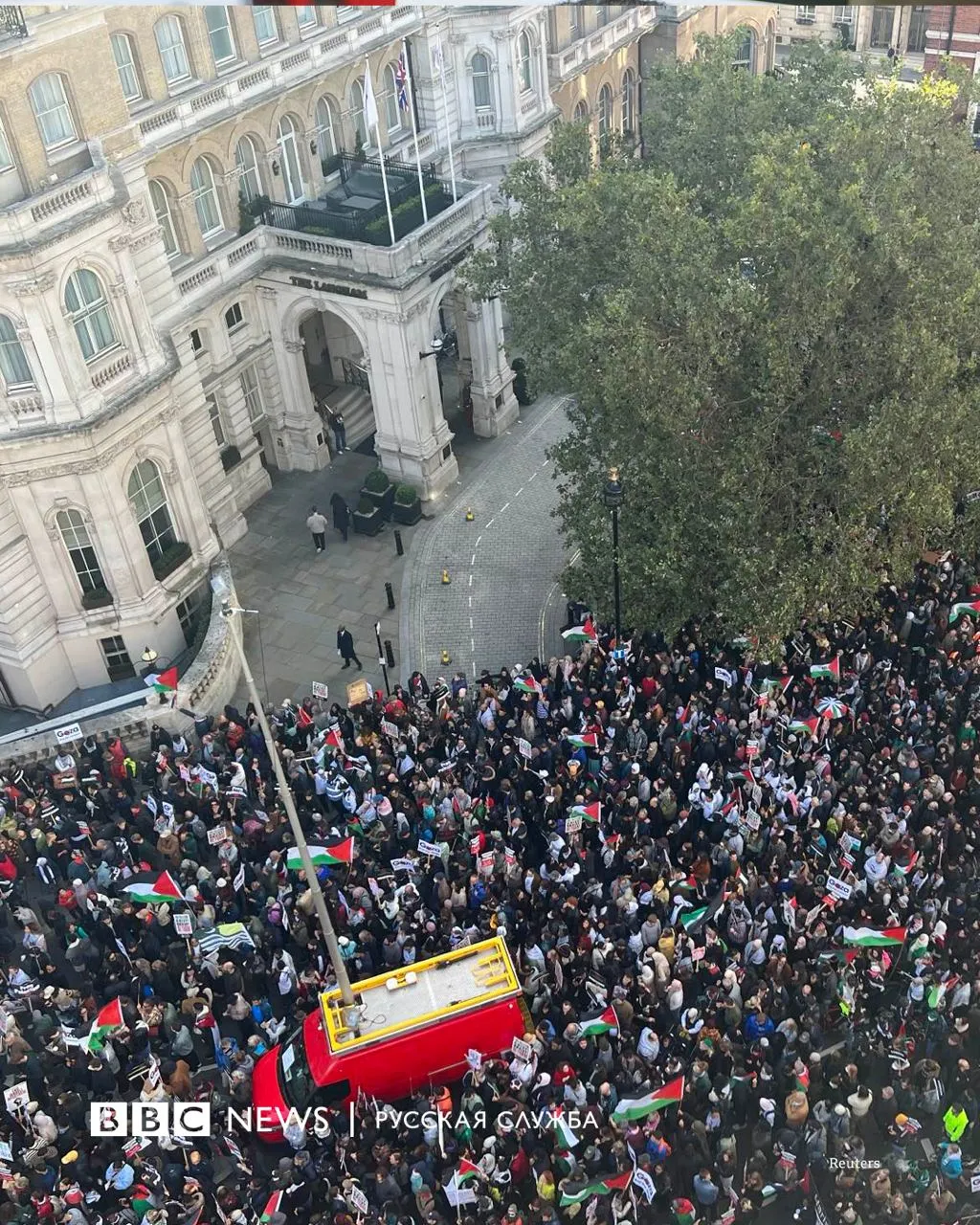 В Лондоне проходит акция в поддержку палестинцев