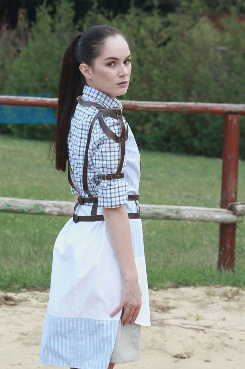 Студентка из РМ, учащаяся в Яссах создала коллекцию одежды в стиле дерби