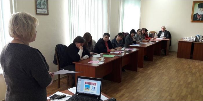 В Комрате учителя прошли обучение новым методам работы с молодежью