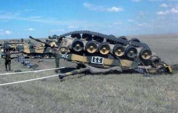 Accidente cu tancuri. Unghiuri şi situaţii incredinile din toată lumea