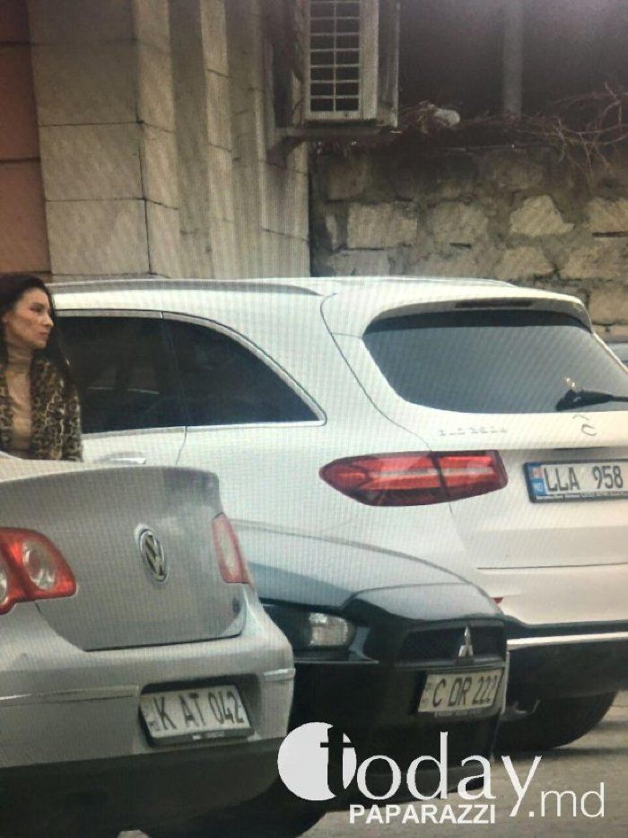 Прокуратура заинтересовалась новым автомобилем жены Филата