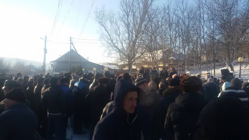 Новые протесты в Пухой: Транспортная проблема не решена