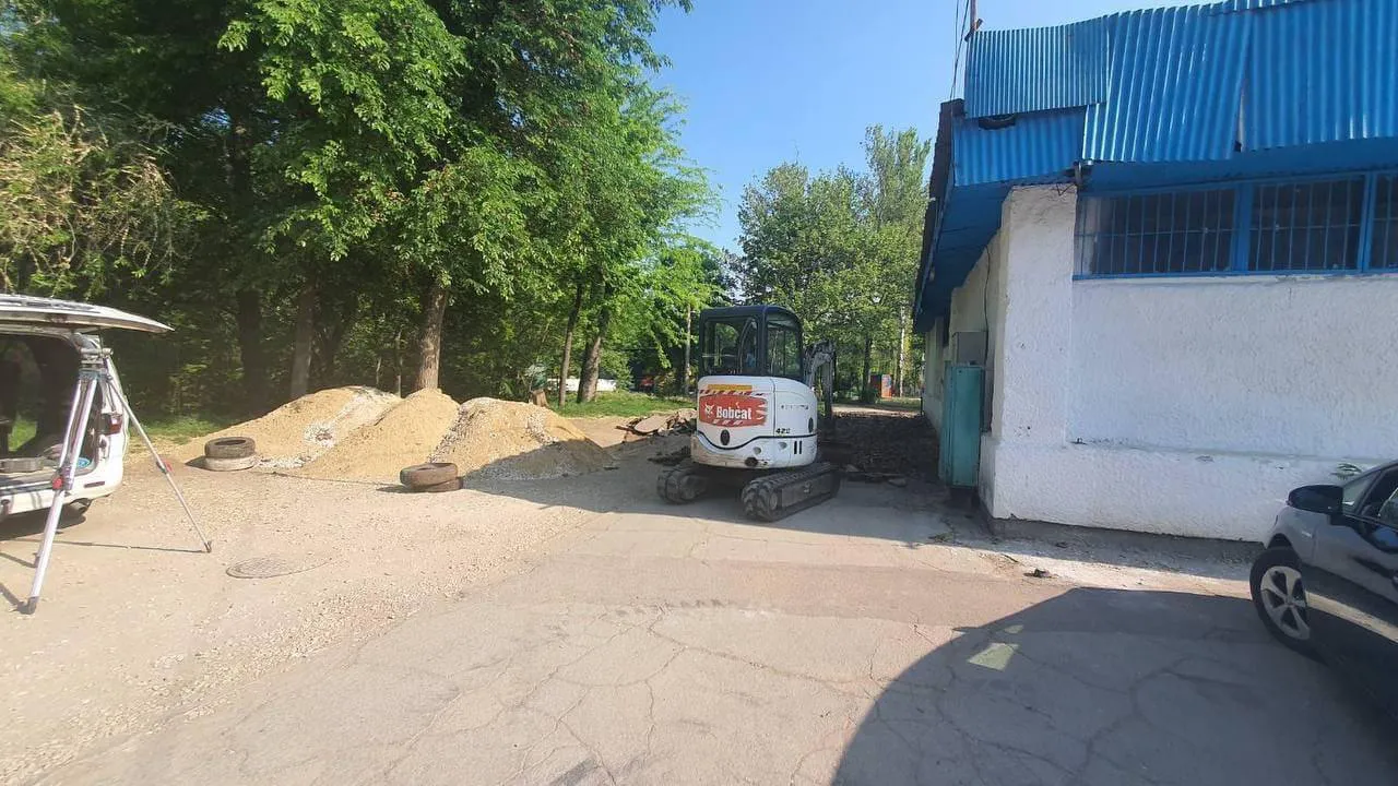 На улице Валя Трандафирилор будет обустроена парковка