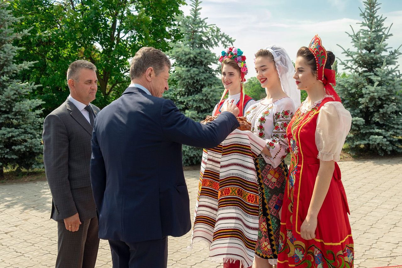 Переговоры между Красносельским и Козаком проходят за закрытыми дверями