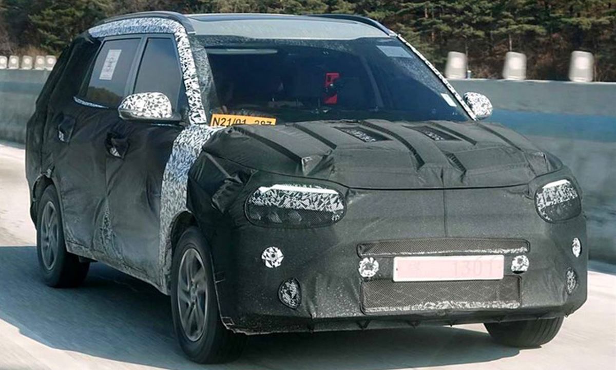 Kia выпустит новый семиместный кроссовер