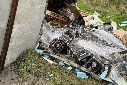 Фура с шампанским перевернулась под Москвой