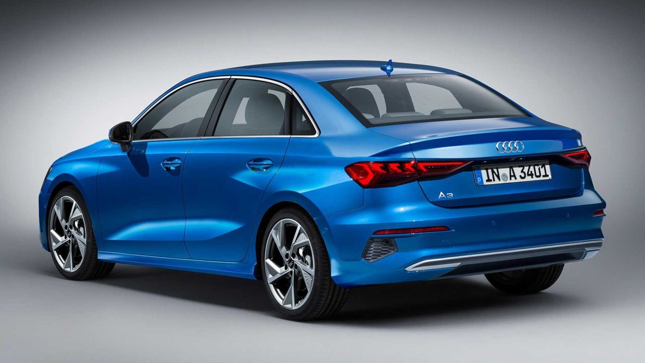 Audi представит новое поколение седана A3