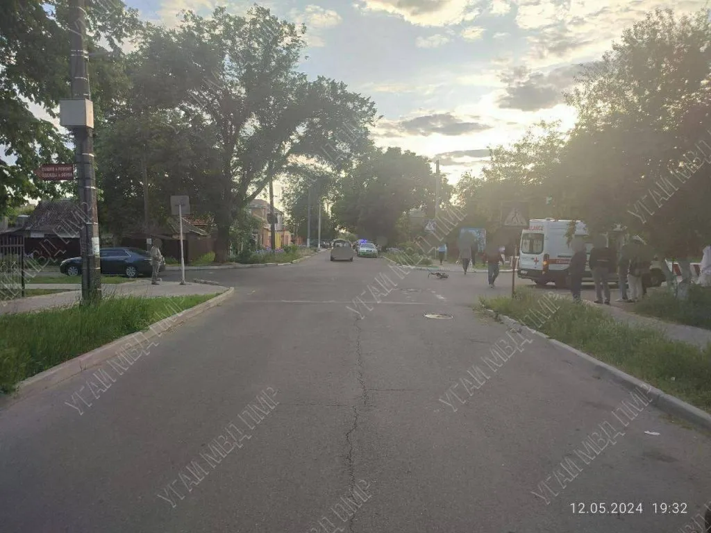 В Тирасполе автомобиль сбил мальчика на велосипеде