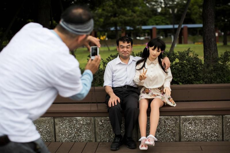 Un japonez și-a găsit marea iubire: O păpuşă de silicon