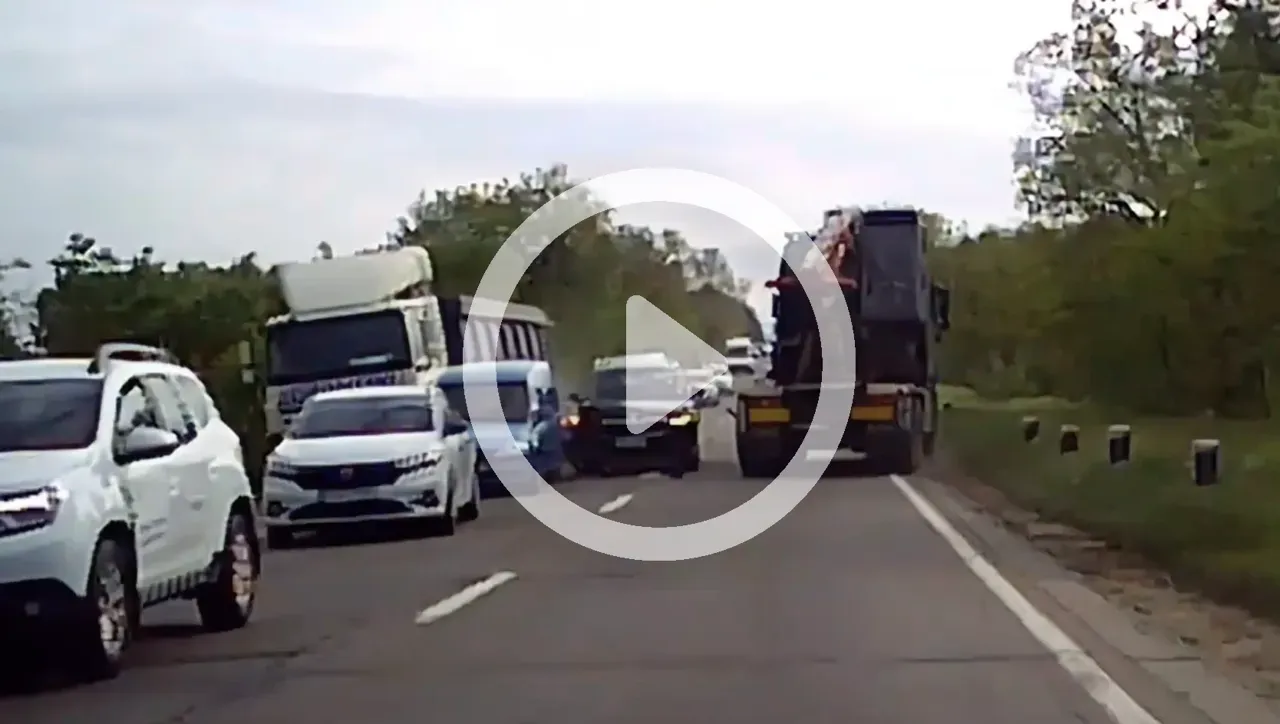 Momentul accidentului de pe șoseaua Balcani, surprins de o cameră de bord