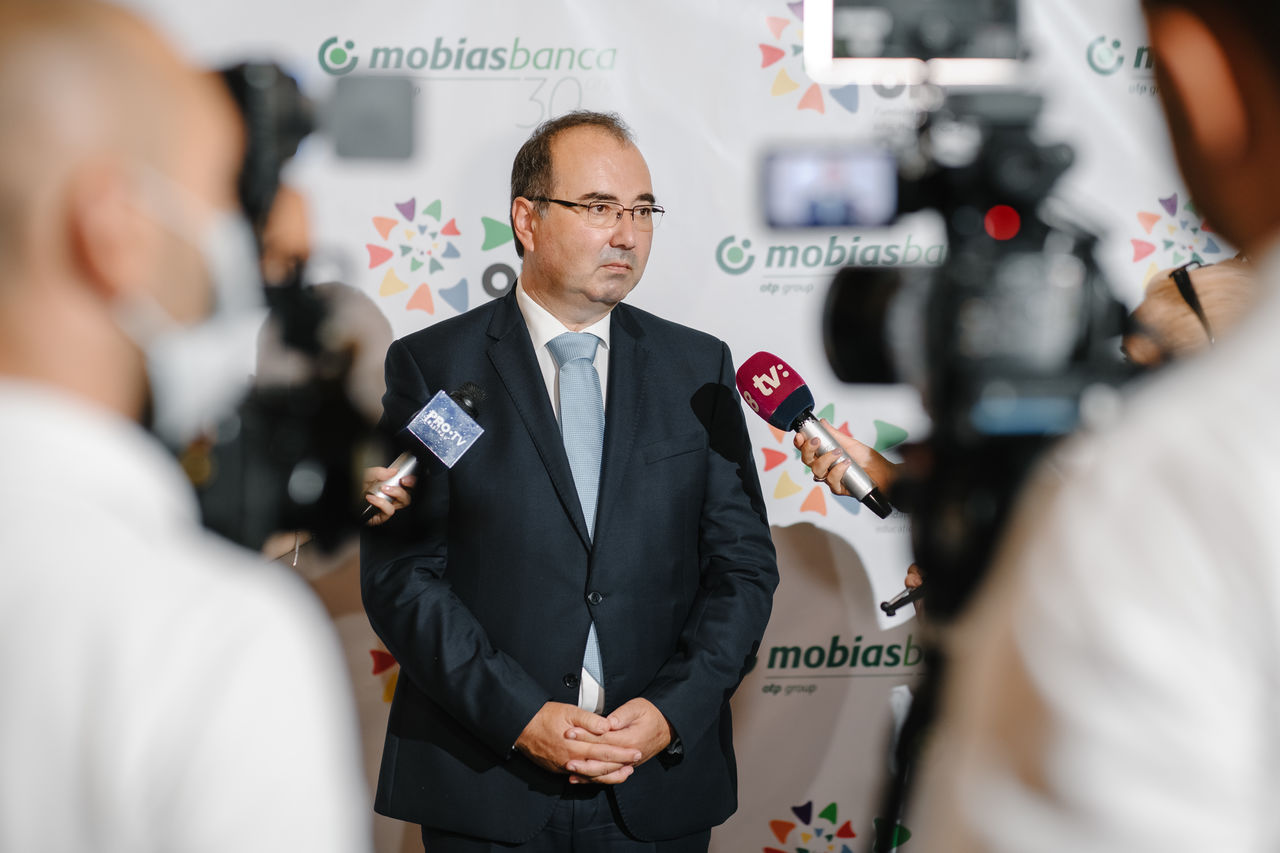 Mobiasbanca OTP Group: 30 лет доверия и ответственности ®