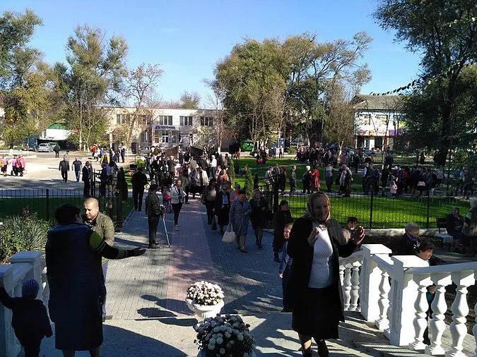 В Вулканештах в парке «Аллея Афганцев» открыт памятник «10 заповедей»