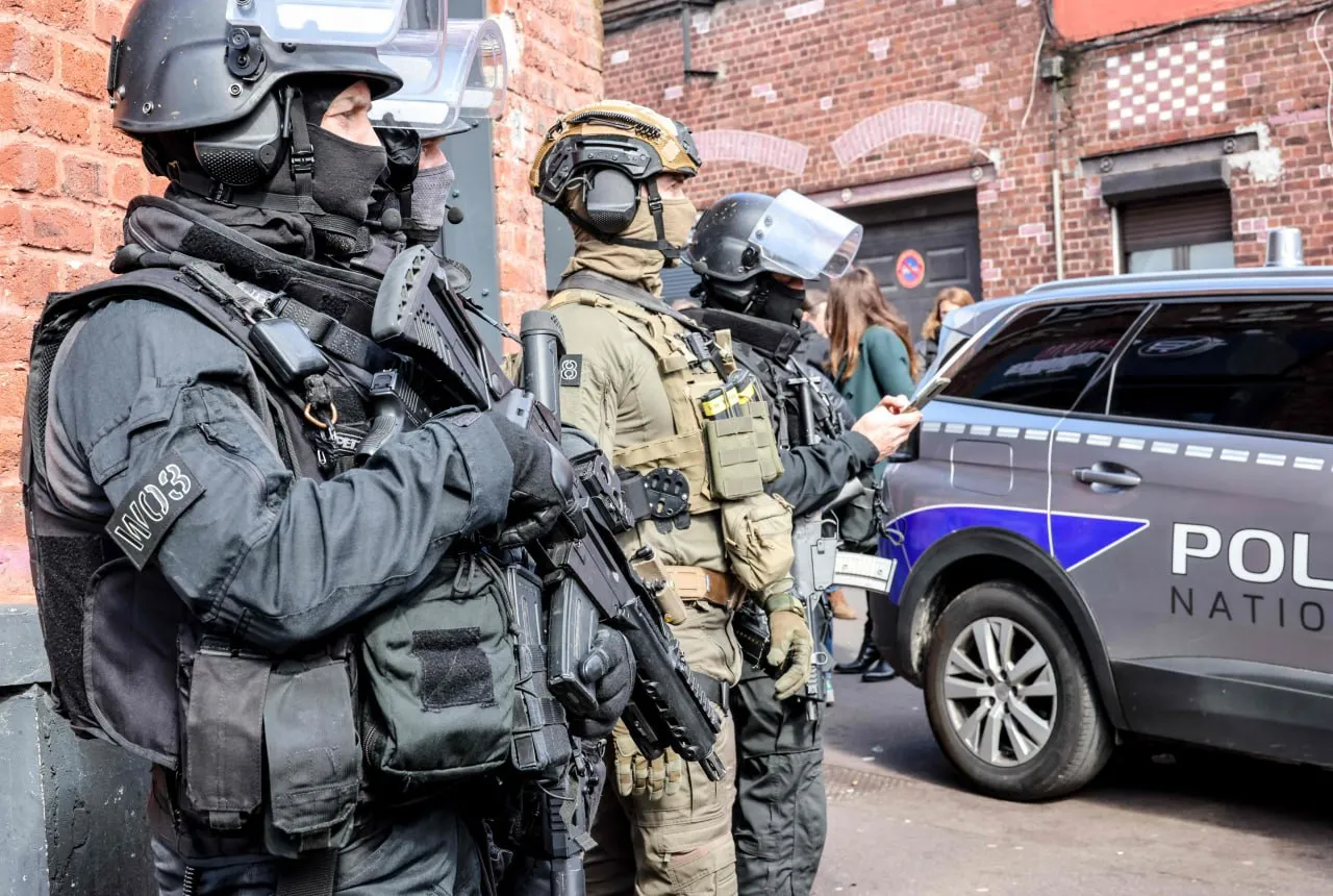 Антинаркотические рейды во Франции продолжаются: более 1700 арестованных