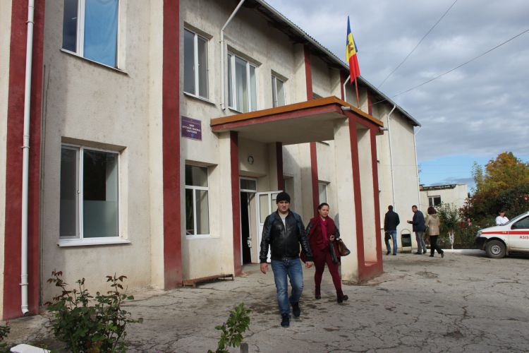 Районную больницу в Кантемире утепляют