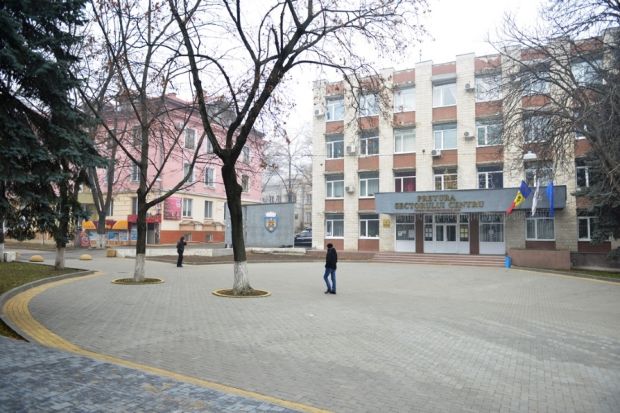 На реконструкцию сквера в центре столицы потрачено более 1 млн леев