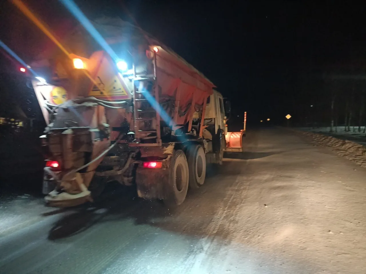 Circulația pe drumurile naționale se desfășoară în condiții de iarnă