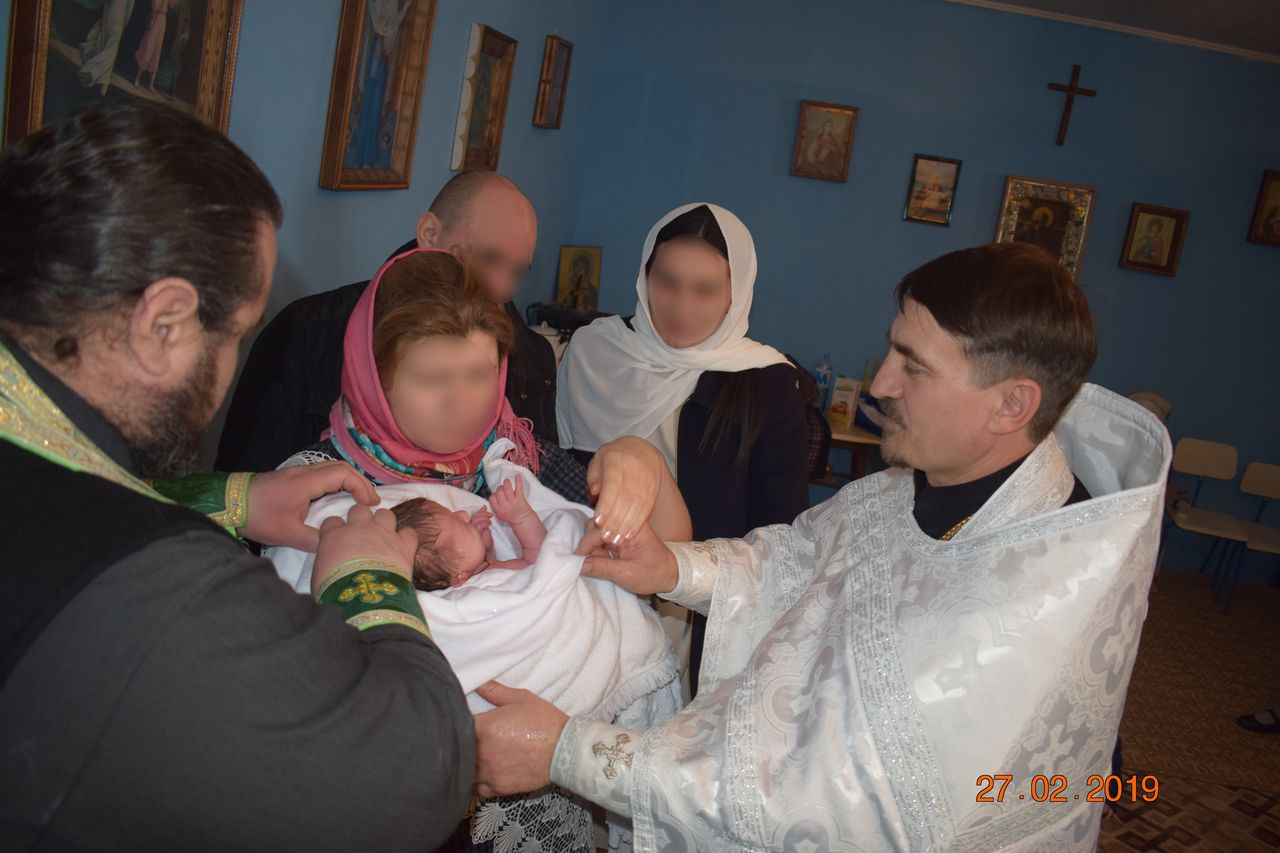 В бендерской тюрьме заключенный обвенчался и окрестил ребенка